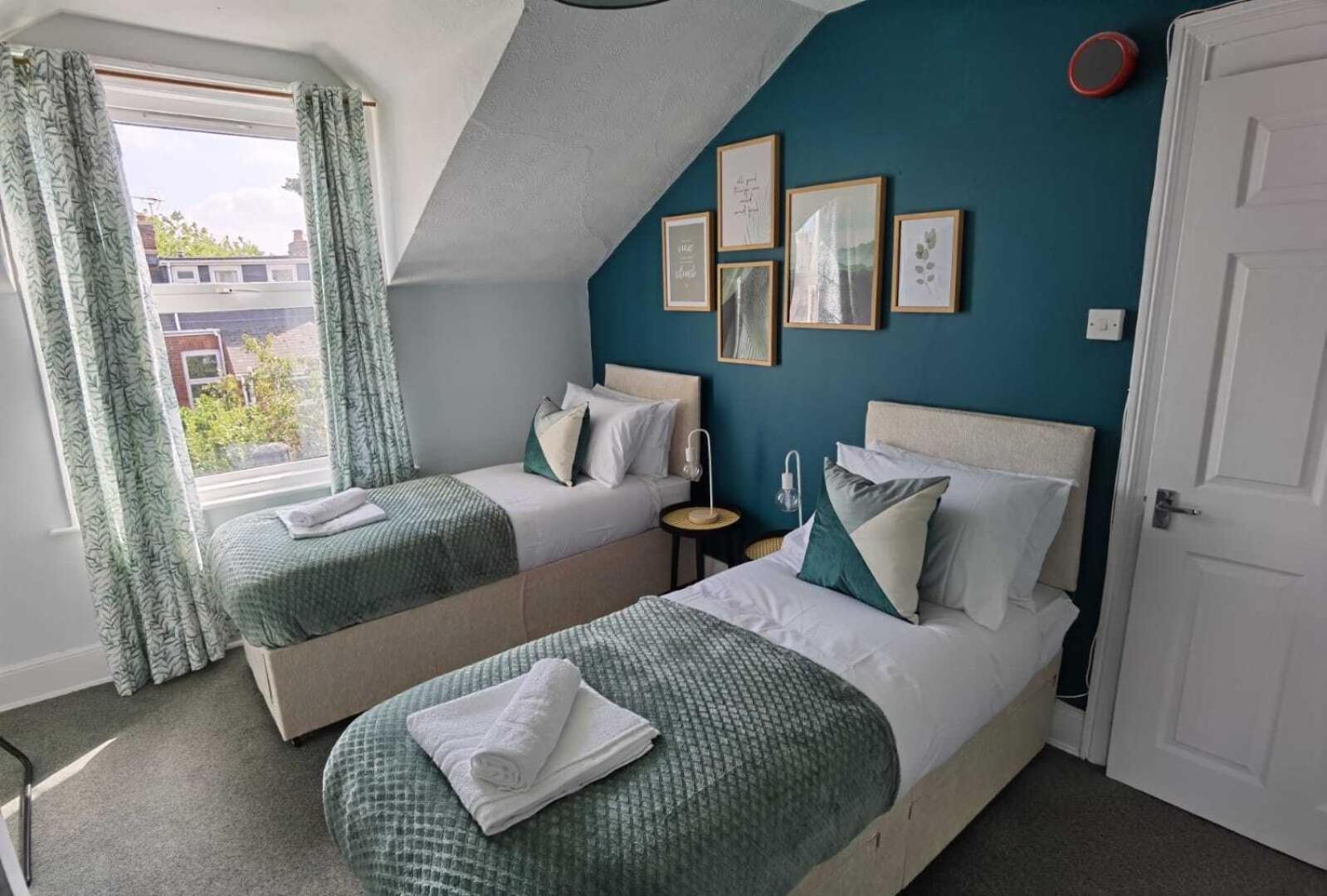 דירות Raleigh Ff&Tf - 1 Bed Georgian Flat In The Centre Of Exeter, Free Parking With Wifi מראה חיצוני תמונה