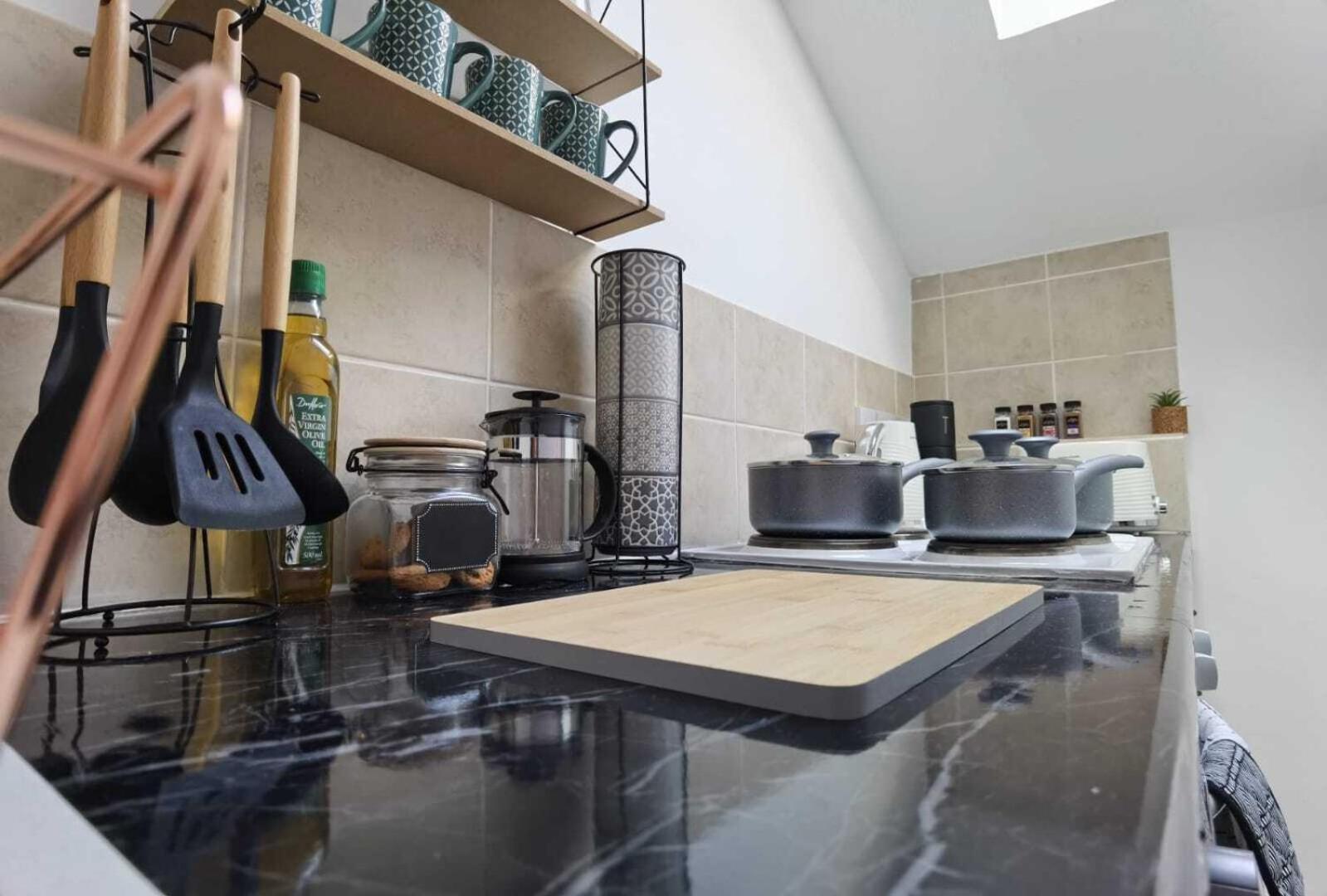 דירות Raleigh Ff&Tf - 1 Bed Georgian Flat In The Centre Of Exeter, Free Parking With Wifi מראה חיצוני תמונה